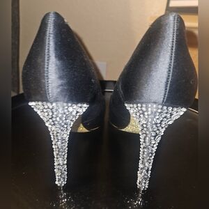 Nine west women's black pumps rhinestone heel